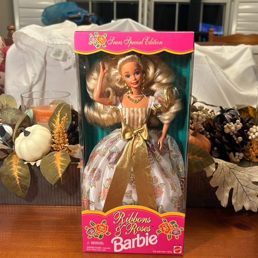 1994 “Ribbons & Roses” Barbie Doll Mattel #13911 Sears Special Edition